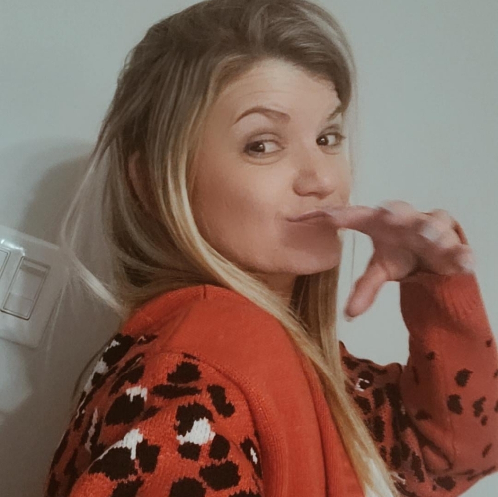 Meet your Posher, Tiffany